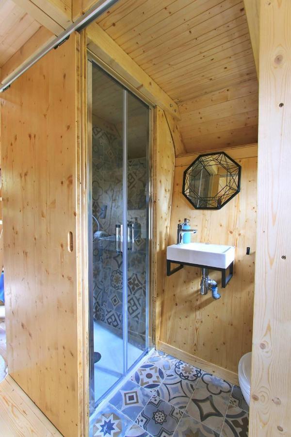 La Cabane De Merlin Les Molières Exterior foto
